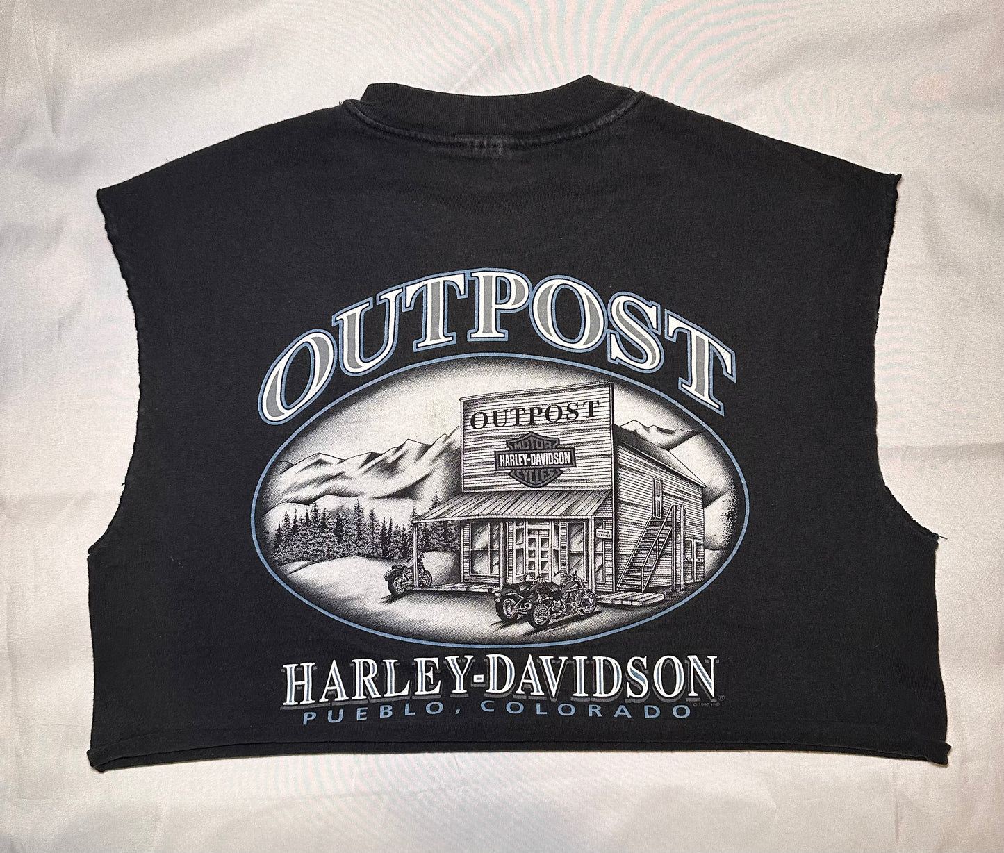 ‘97 Outpost HD Crop T