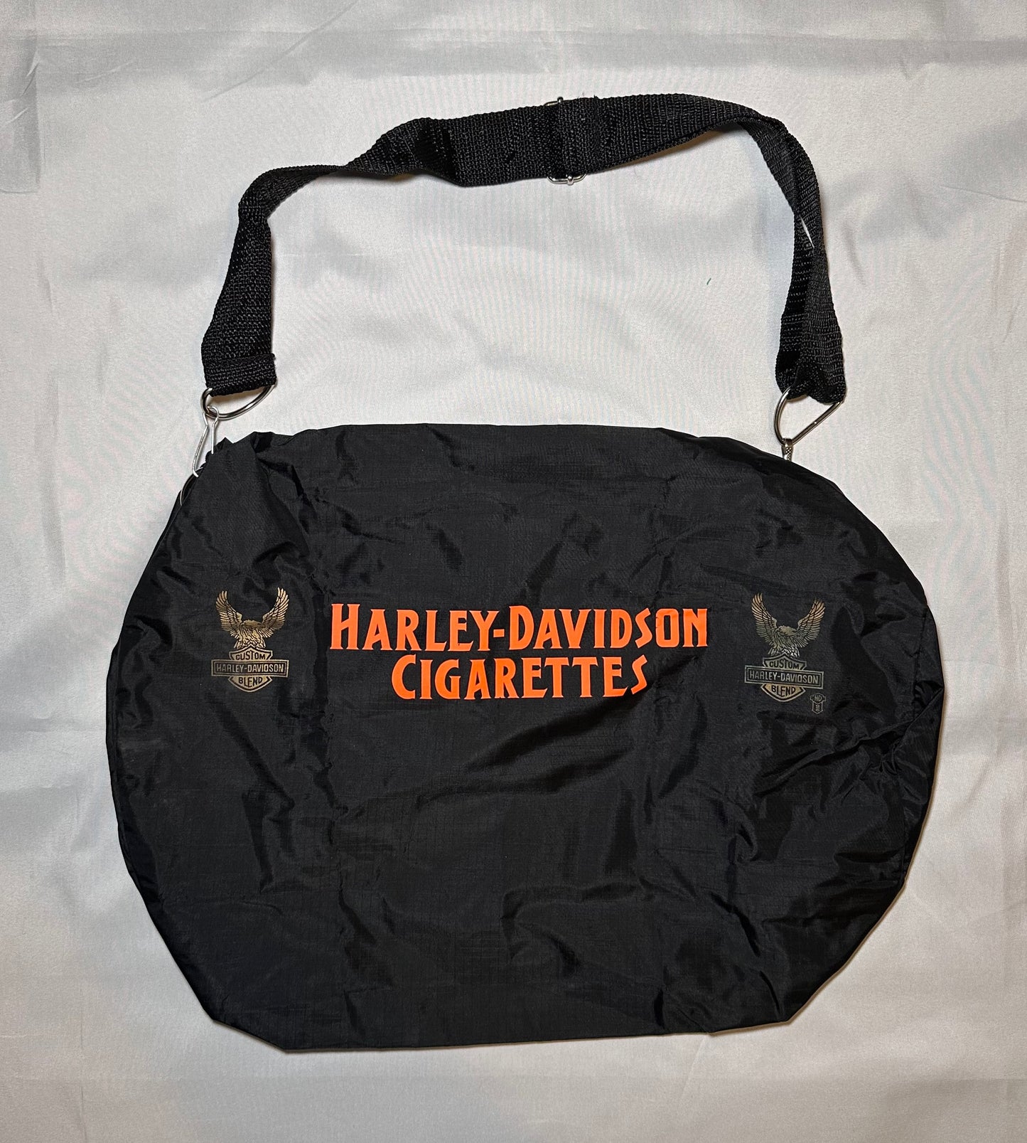 HD Cigarettes Duffle