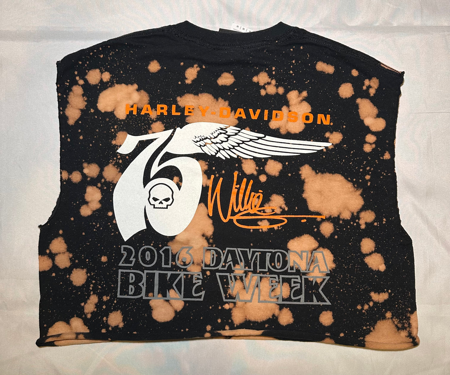 75 Willie G HD Crop T