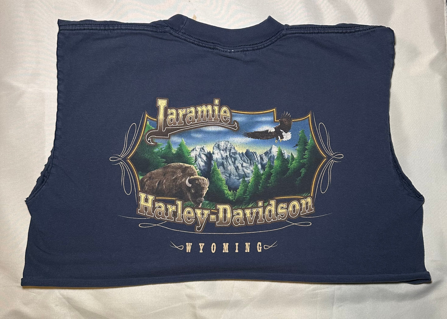 Laramie HD Crop T