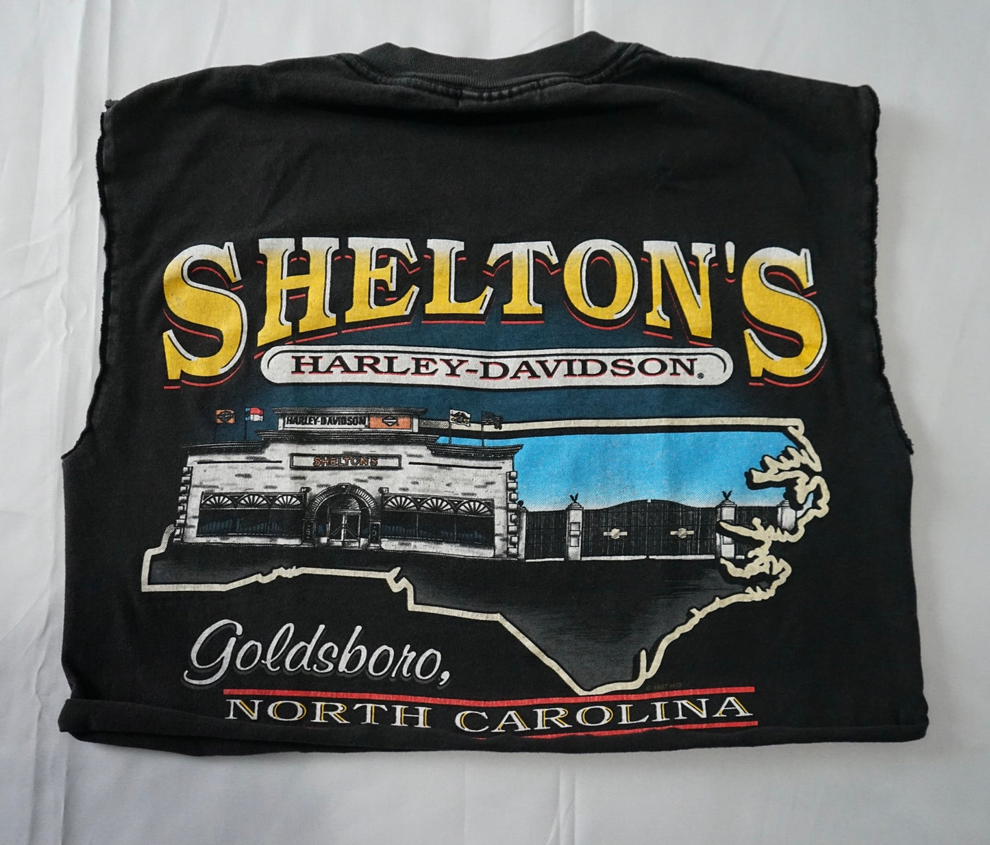 Shelton's HD Crop Tee