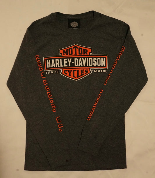 Harley Milwaukee Museum Long Sleeve